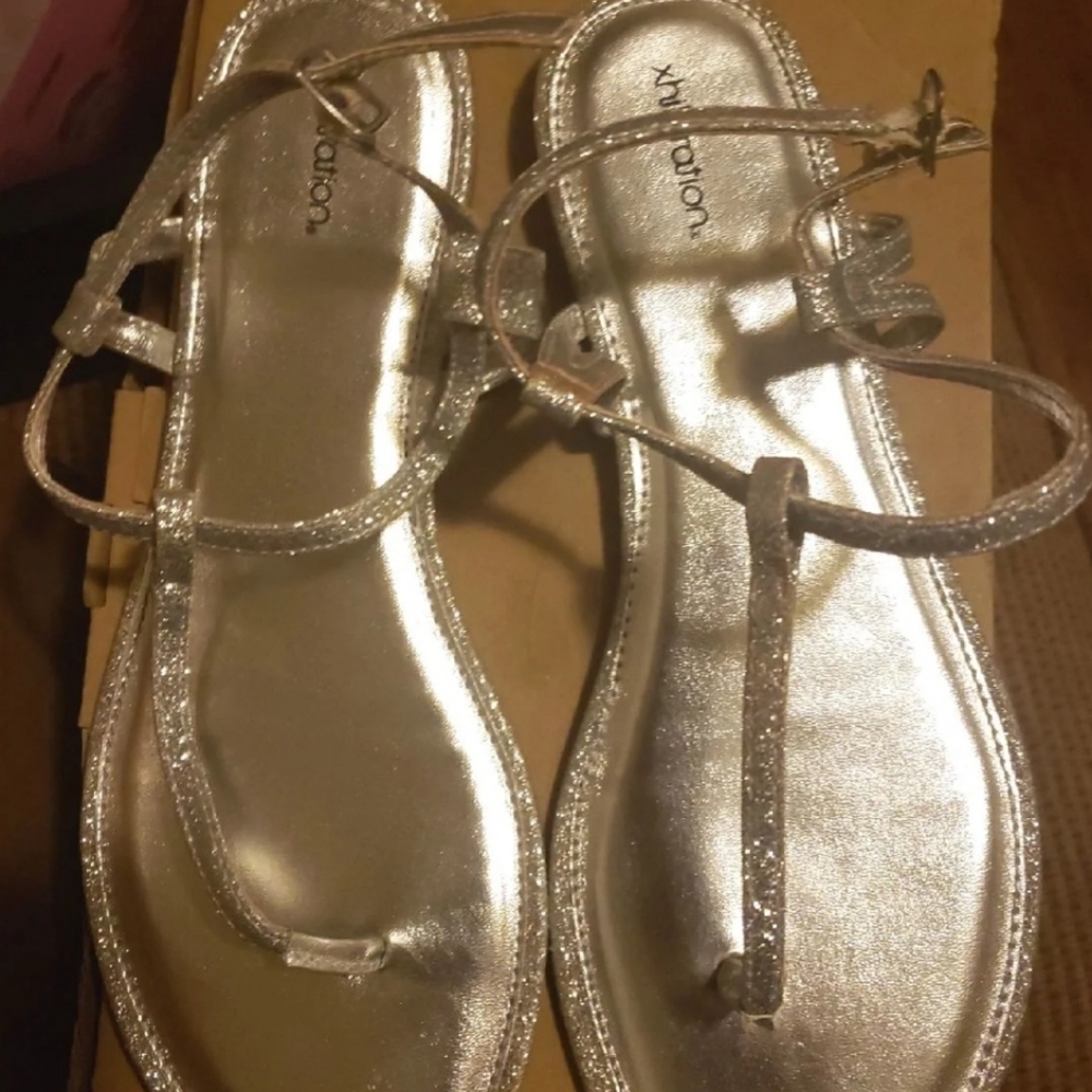 Sandals - Picture 2 of 3